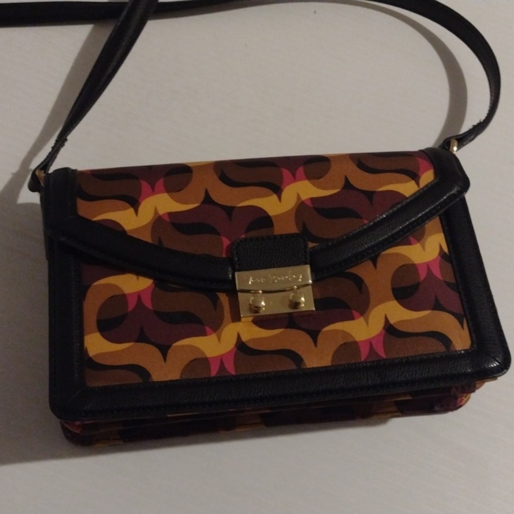 Vera Bradley crossbody handbag